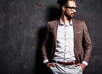 Estilo casual masculino: looks que equilibram conforto e elegância