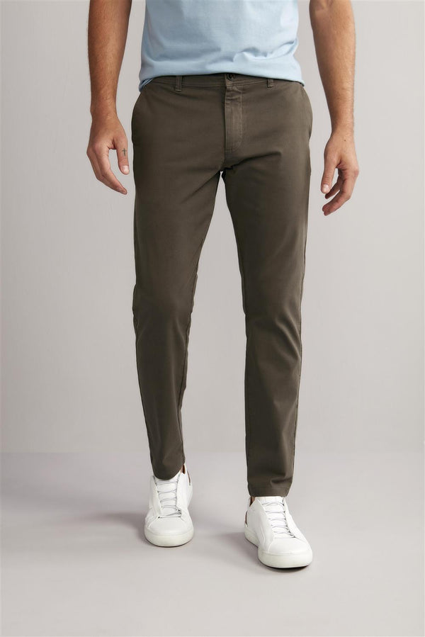 Calça Chino Comfort - Marrom