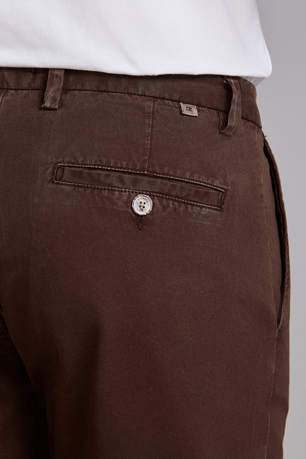 Bermuda Chino Comfort - Marrom
