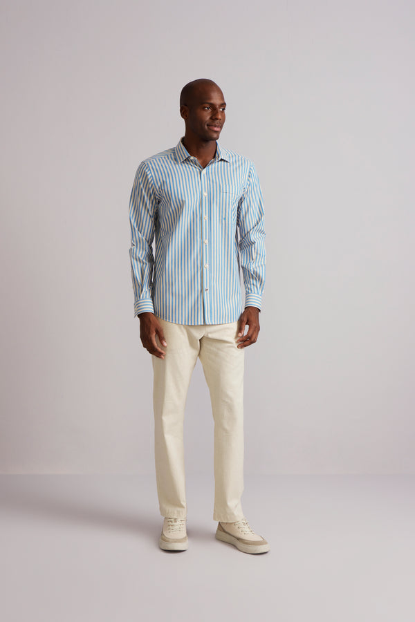 Camisa com Bolso Comfort - Azul Claro