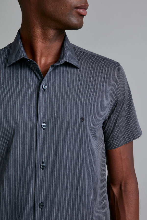 Camisa Manga Curta Slim Fit Listrada - Preto