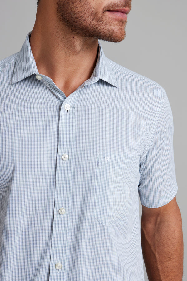 Camisa Manga Curta com Bolso Comfort Listrada - Verde