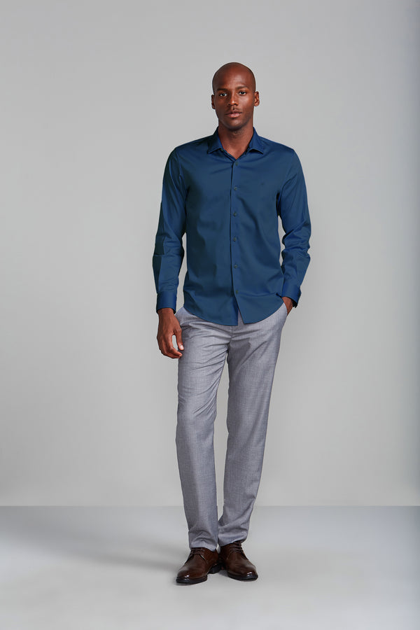 Camisa Lisa Slim Fit - Azul Marinho