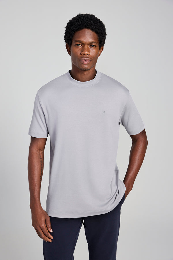 Camiseta Gola Média Comfort - Cinza