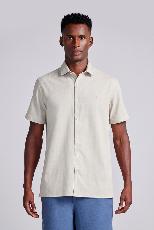 Camisa Manga Curta Lisa Slub Slim Fit - Bege