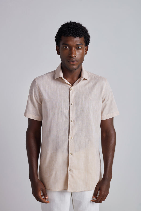Camisa Manga Curta Lisa Slub Slim Fit - Bege