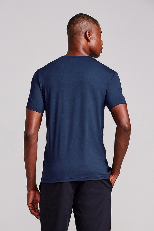 Camiseta Tecnocomfy Slim Fit - Azul Marinho