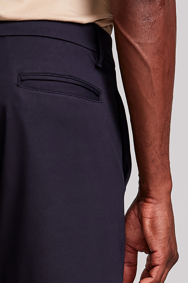 Bermuda Tecnocomfy Slim Fit - Preto