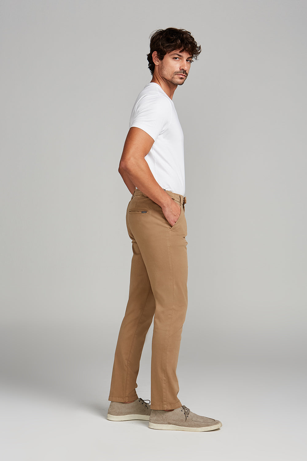 Calça Chino Slim Fit