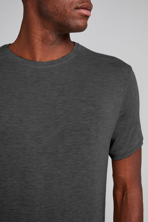 Camiseta Slim Fit - Cinza