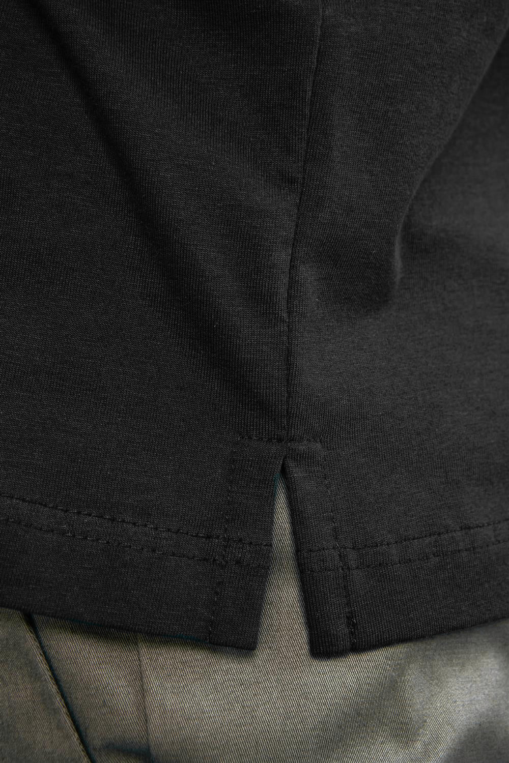 Polo Manga Longa com Bolso Comfort Premium