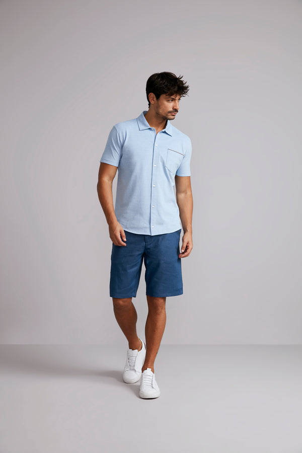 Camisa Manga Curta com Bolso Lisa Piquet Slim Fit - Azul