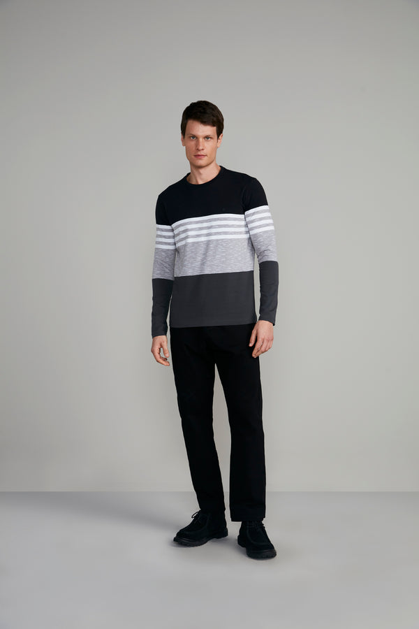 Camiseta Manga Longa Malha Slim Fit - Preto