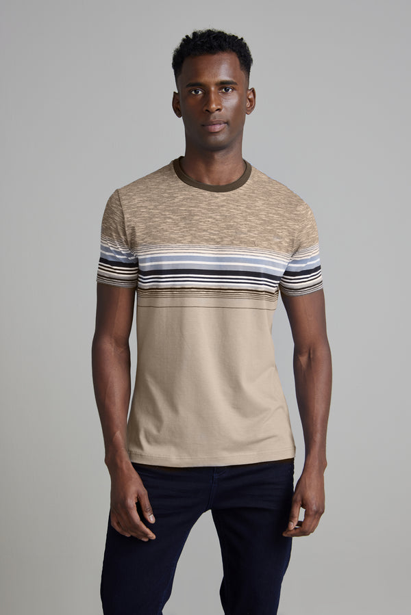 Camiseta Malha Slim Fit - Marrom