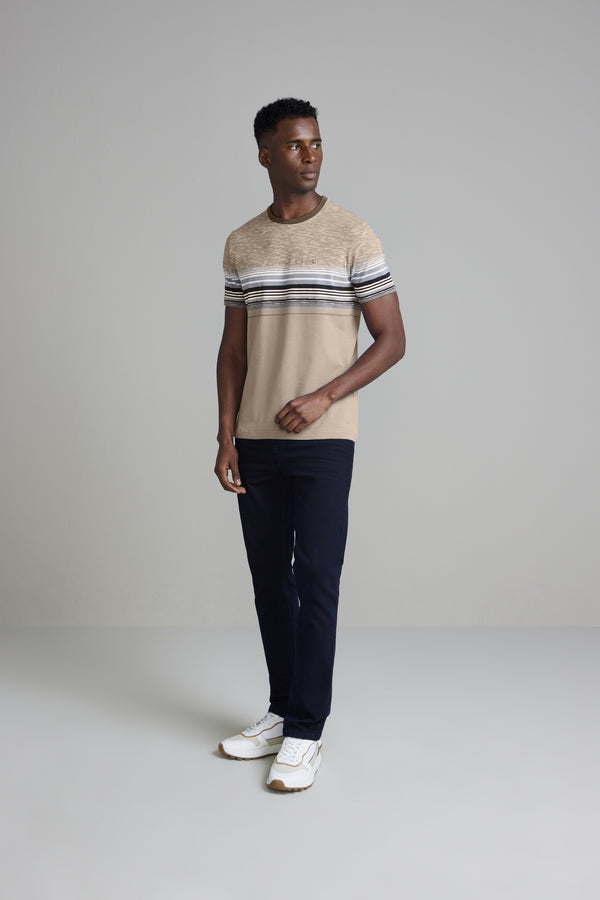 Camiseta Malha Slim Fit - Marrom