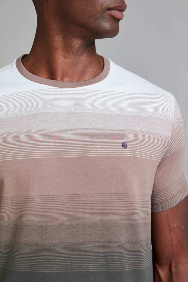 Camiseta Malha Slim Fit - Bege