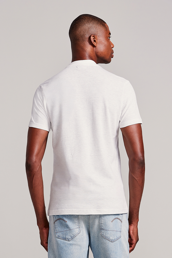 Camiseta Malha Slim Fit - Cinza