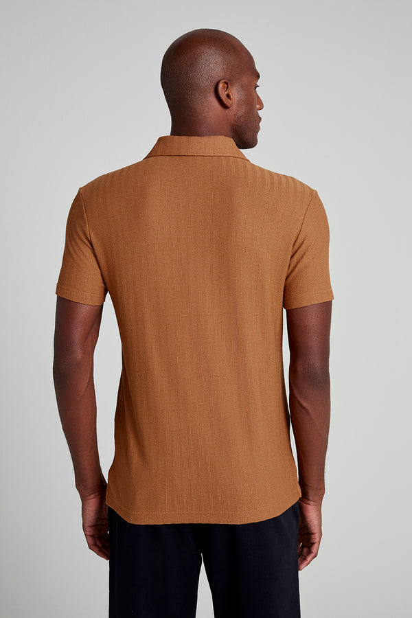 Camisa Polo Texturizada Slim Fit - Marrom