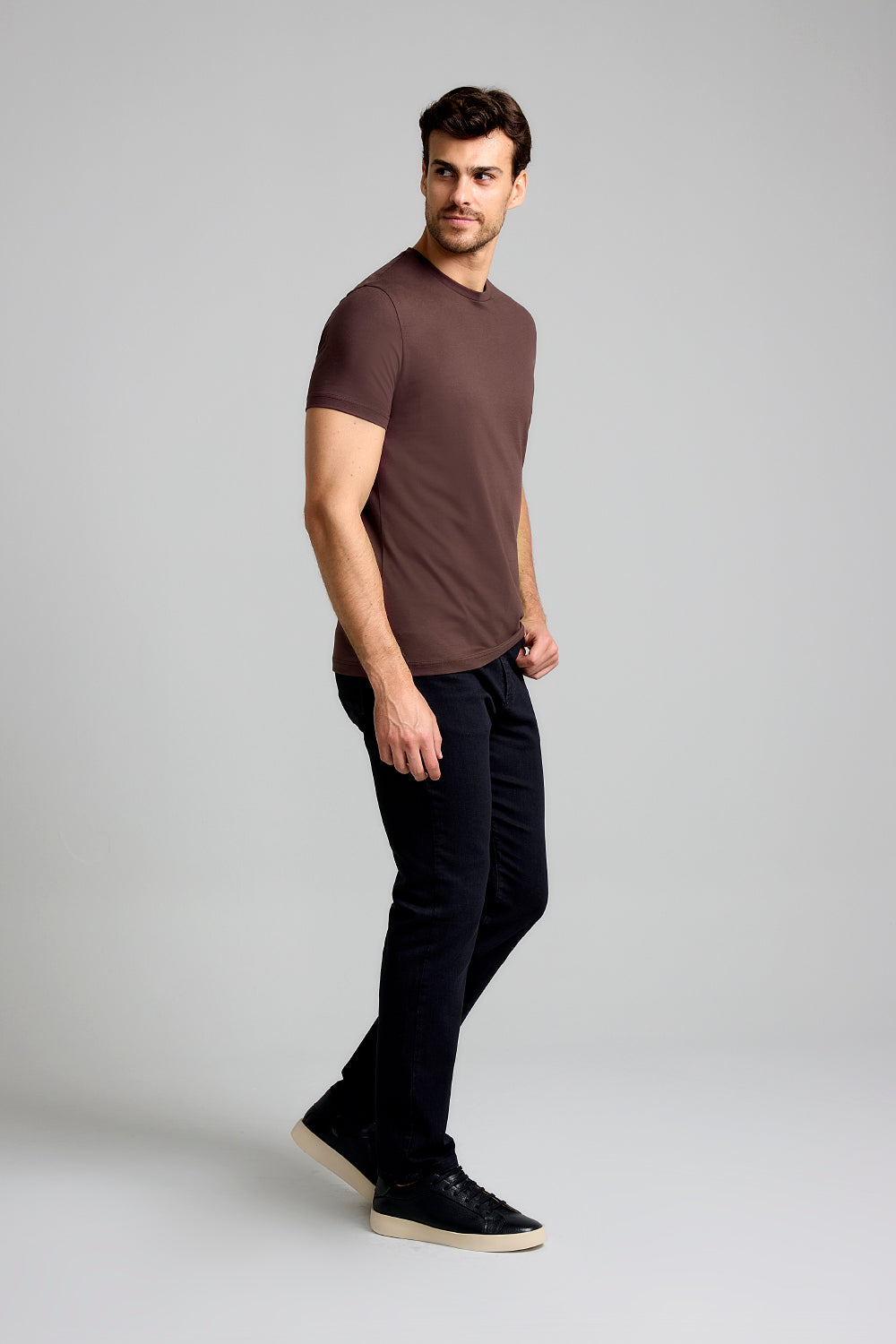 Camiseta Malha Premium Slim Fit