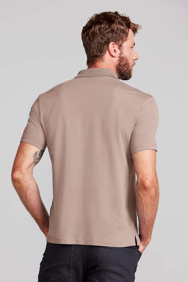 Camisa Polo Básica com Bolso Malha Premium Comfort - Marrom