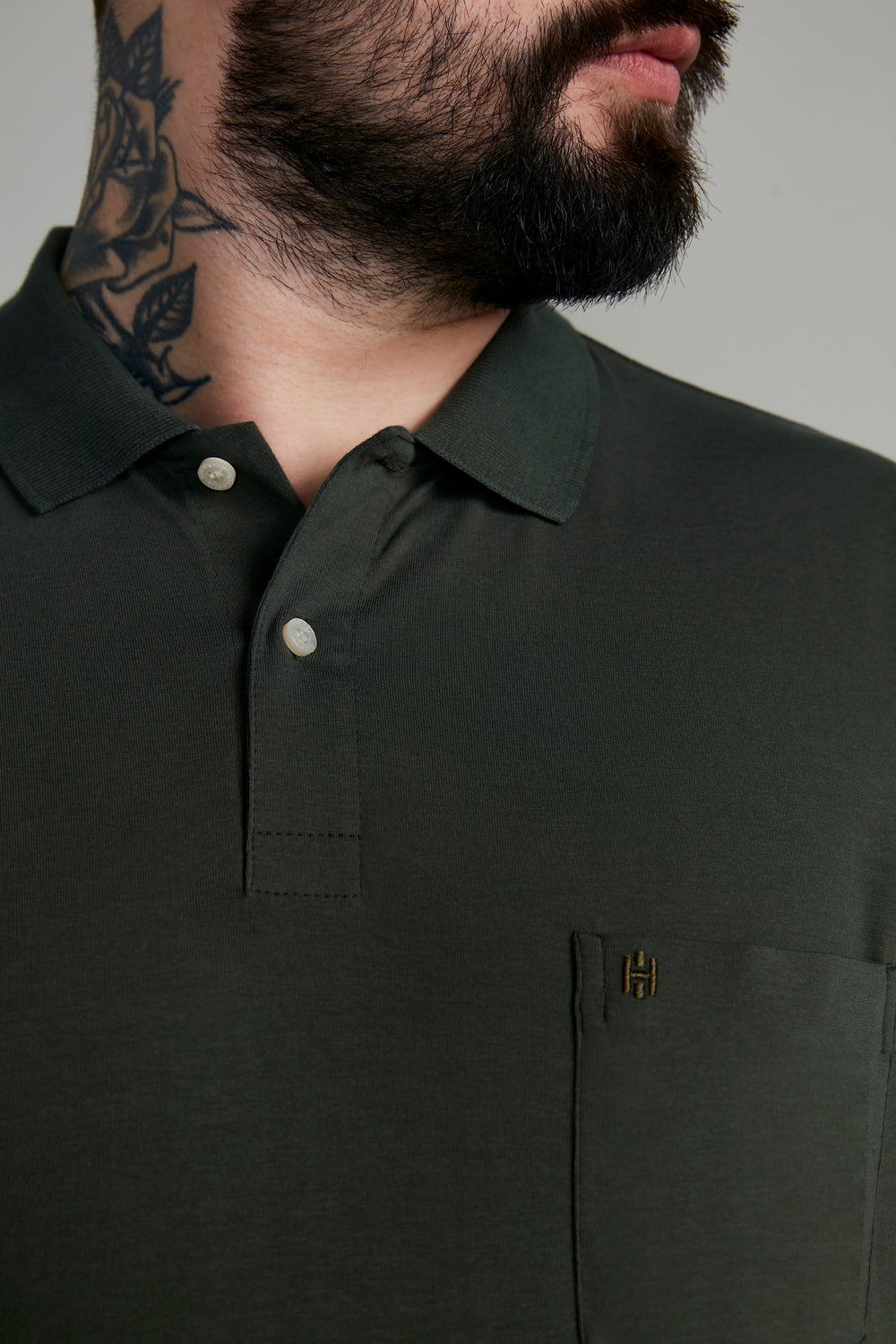 Camisa Polo Básica com Bolso Malha Premium Comfort