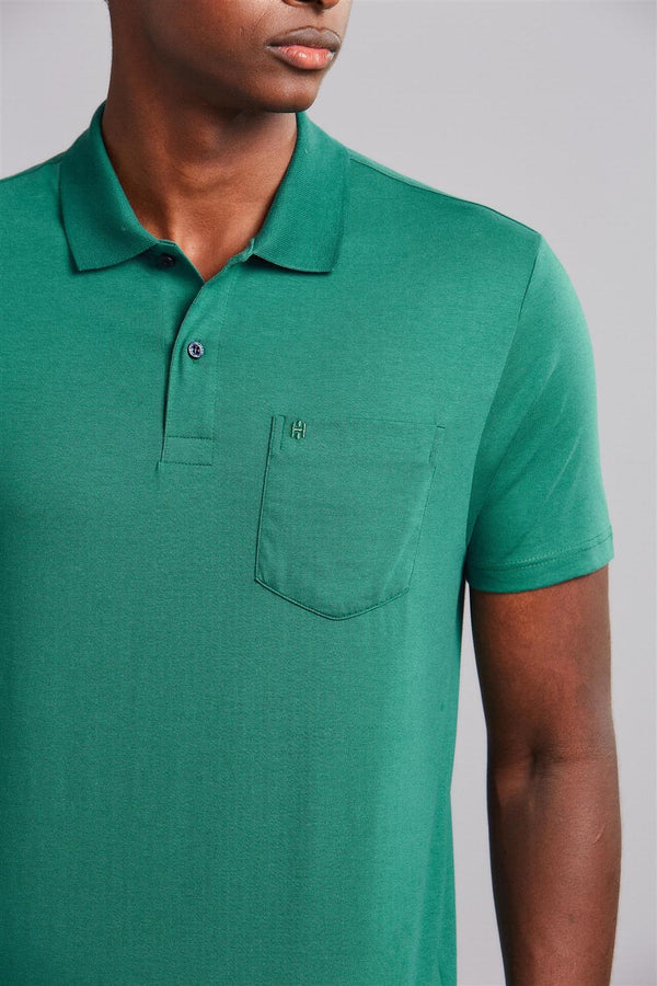 Polo Manga Curta com Bolso Comfort Malha Básica - Verde