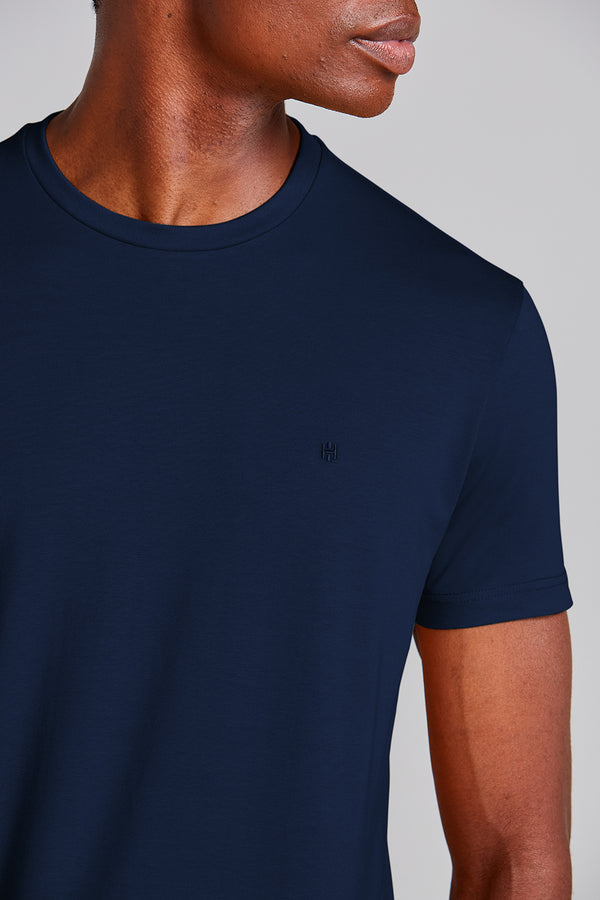Camiseta Manga Curta Malha Básica Slim Fit - Azul Marinho