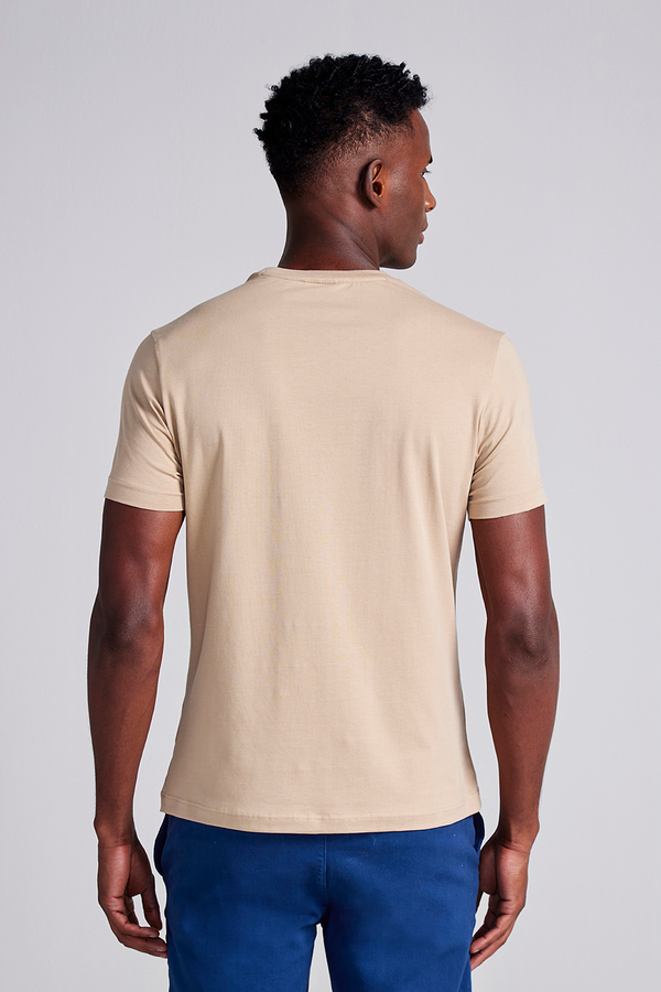 Camiseta Manga Curta Malha Básica Slim Fit - Marrom