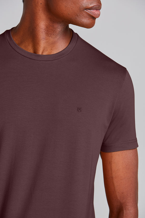 Camiseta Manga Curta Malha Básica Slim Fit - Marrom