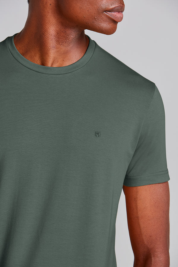 Camiseta Manga Curta Malha Básica Slim Fit - Verde