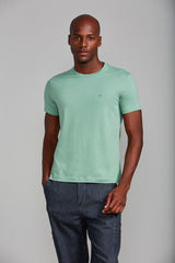 Camiseta Manga Curta Malha Básica Slim Fit - Verde