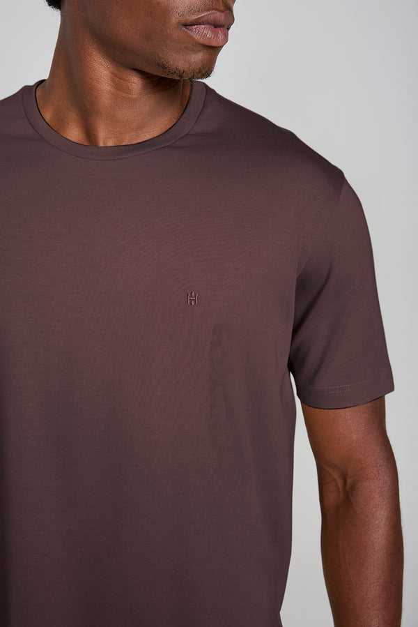 Camiseta Manga Curta Comfort Malha Básica - Marrom