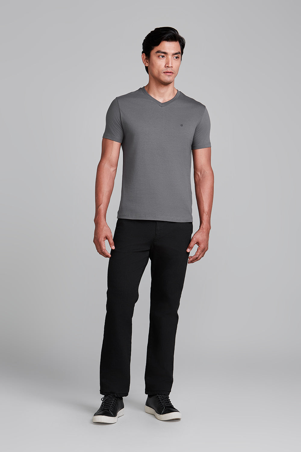 Camiseta Manga Curta Básica Malha Slim Fit