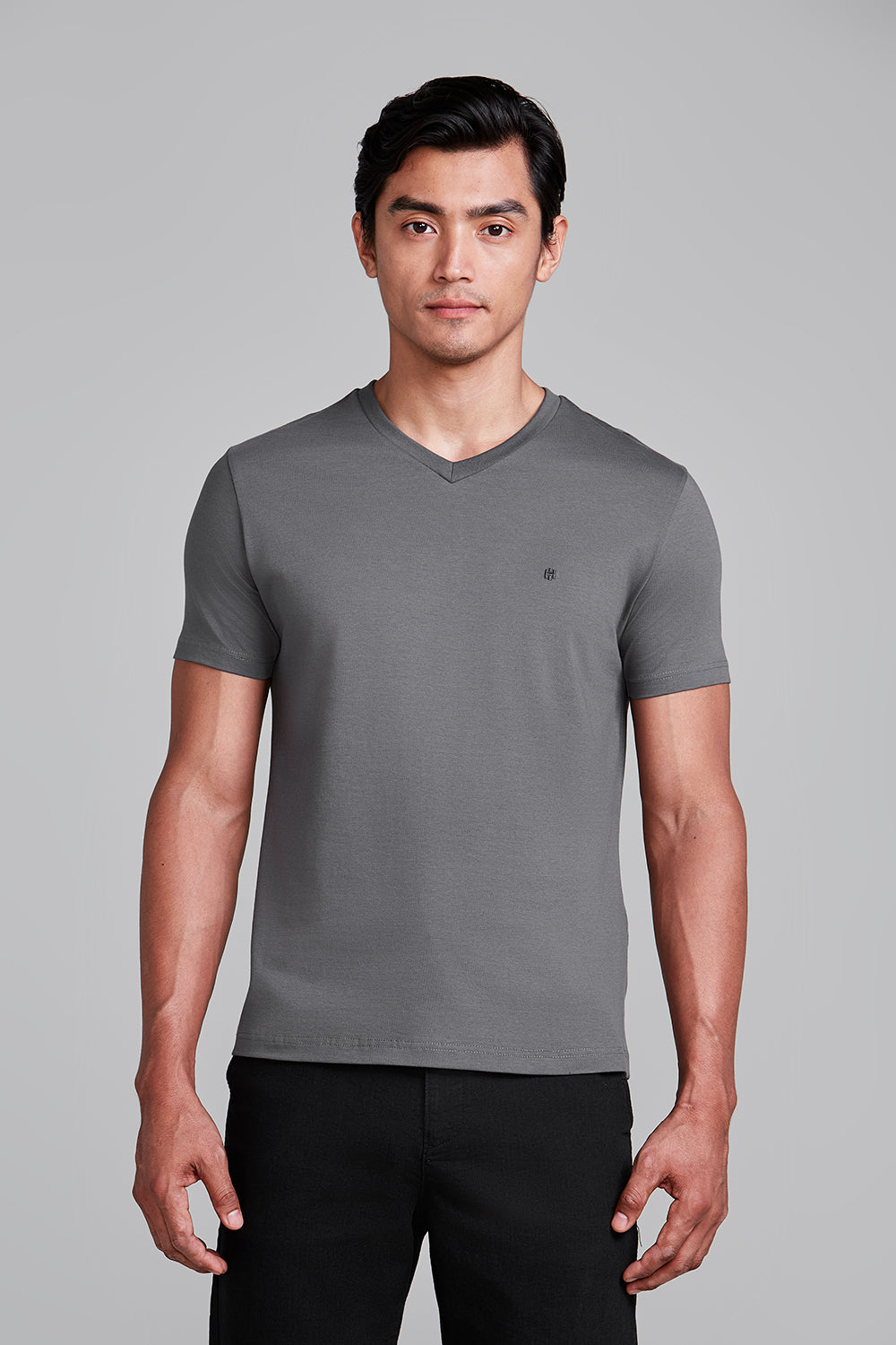 Camiseta Manga Curta Básica Malha Slim Fit