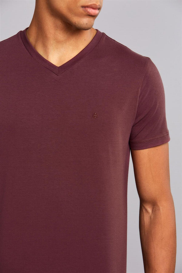 Camiseta Manga Curta Básica Malha Slim Fit - Roxo