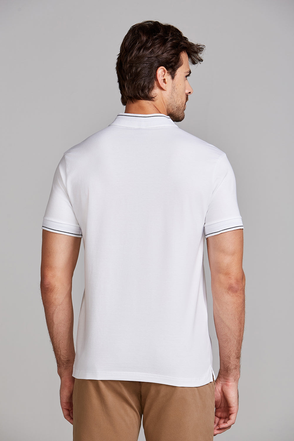 Polo Manga Curta com Zíper Básica Malha Slim Fit