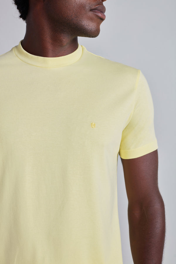 Camiseta Malha Slim Fit - Amarelo